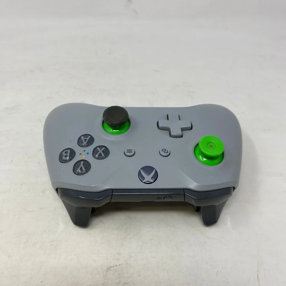 Microsoft Xbox One Wireless Controller Model 1708 Grey Green Broken‎ Left Stick